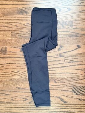lululemon athletica Black High-Rise Leggings - 25 inch inseam - size 8